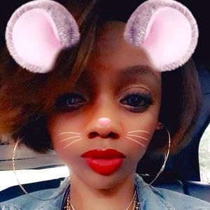 Meet your Posher, Shaquita